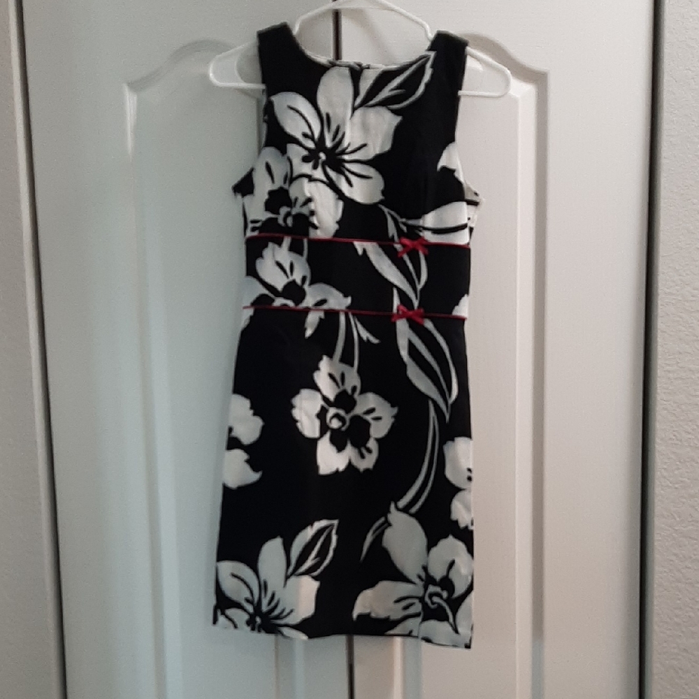 I.N. San Francisco Black and White Patterned Dress